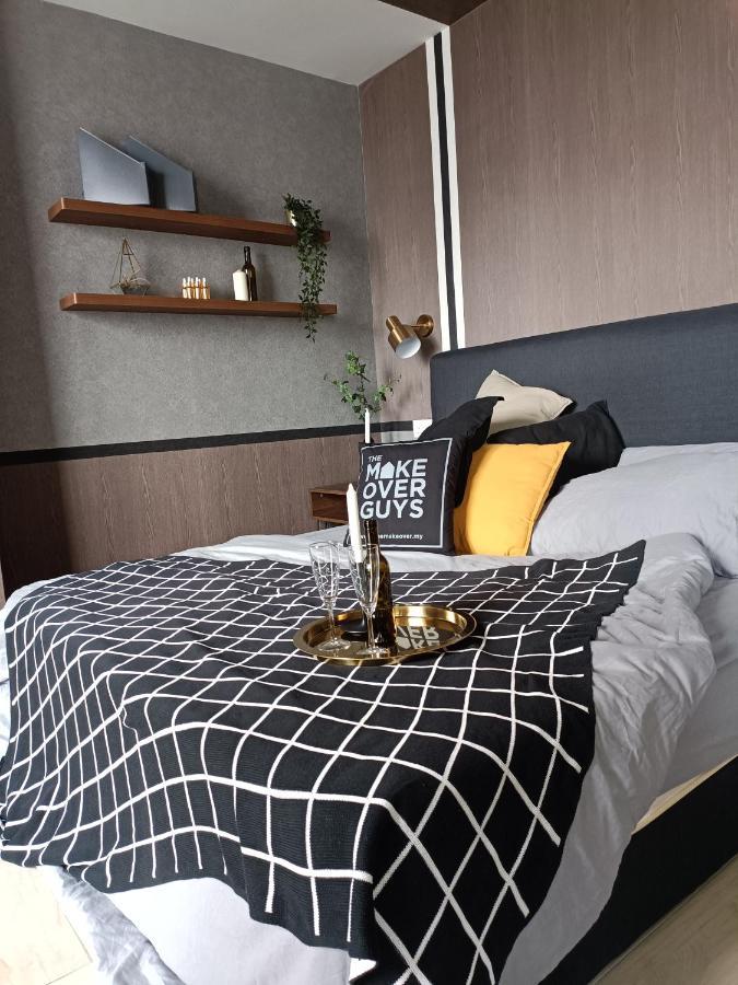 Loft Signature Executive Suite Empire City Petaling Jaya Bagian luar foto