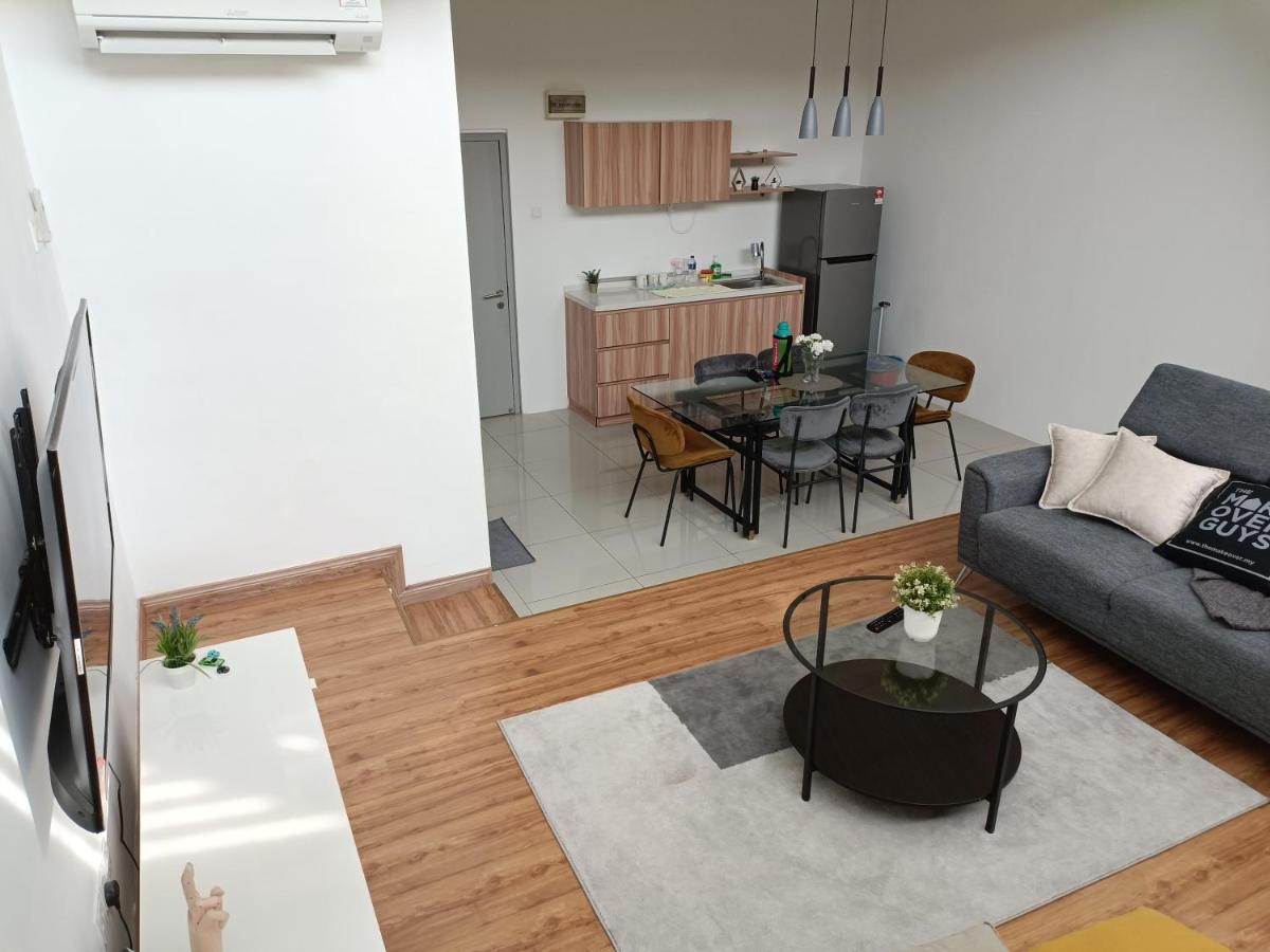 Loft Signature Executive Suite Empire City Petaling Jaya Bagian luar foto