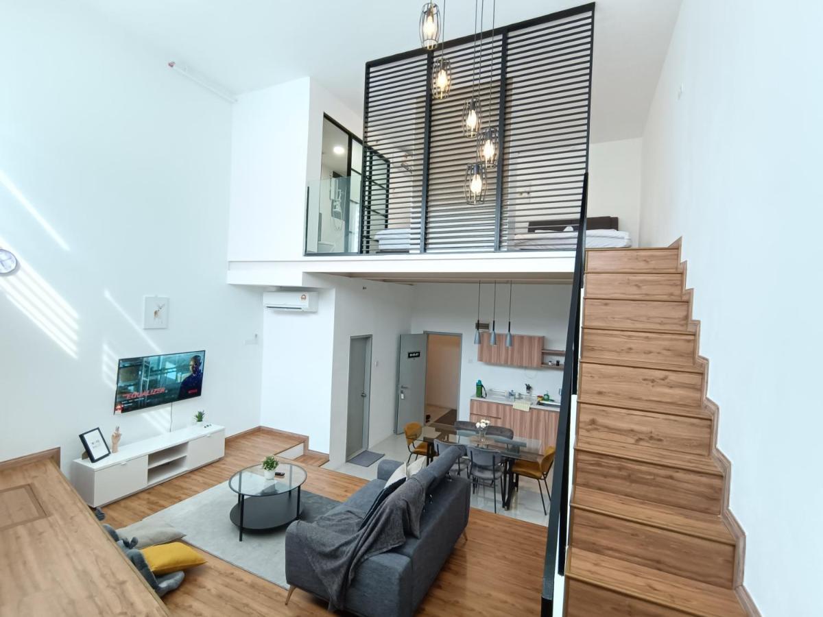Loft Signature Executive Suite Empire City Petaling Jaya Bagian luar foto